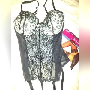 34D Bustier and Lace Top Thigh High